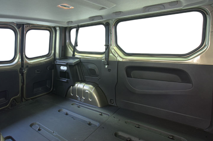 Opel Vivaro Original Internal View